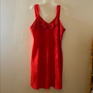 Vintage red satin jacquard slip dress nightie nightgown with a bow detail XL